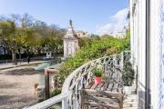 Lisbon charming balcony flat with air conditioner!