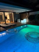 Elegant and Private Living by Neuvel