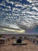 Top Mhamid (Amhamid al-Ghizlan) Top Mhamid (Amhamid al-Ghizlan)