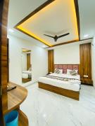 Taj Comfort Inn