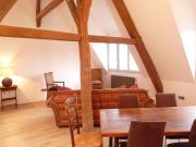 La Citadine, Historic Townhouse, views of Royal Château of Amboise, AC, Parking