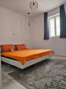 Top Loutraki