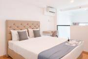 Well Designed Studio Loft at Kingland Avenue Apartment By Travelio