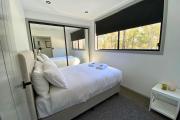 Top Mount View