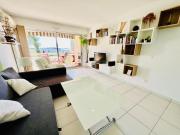 Grand T2 lumineux, avec vue et piscine