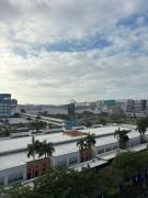 Flores Place At Sea Residences MOA