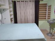 Kitão pé na areia praia e sol