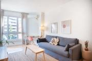 Comfortable Apartment for Groups next to Sagrada Familia, Barcelona