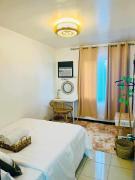 Eclectic Haven at Urban Deca Homes - 2 bedroom micro unit near SM City , IT Park & Ayala Mall - N0 PARKING