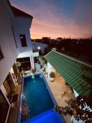 Top Phnom Penh