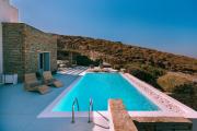 Luxury villa Jomar with a swimming pool and sea view, in the area of Otzia