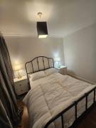 Top Lower Sydenham Station