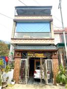 Hmoestay duy mạnh gần suối khoáng nóng Trạm tấu