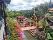 โรงแรมรักบัว