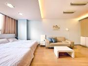 Warm Stay 1 Min from Gangnam
