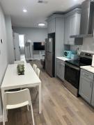 Cozy 2-3 Bedroom Apartment in Center City!