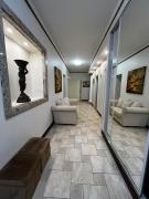 Elegant 5 bedr apartment with sauna in the centre, near Viru and Old Town, with private parking