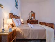 Top Torre Specchia Ruggeri