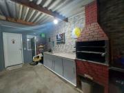 Casa Ampla em Bairro Sossegado