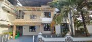 Airport villa
