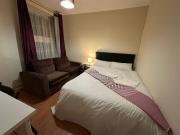 Apartment in central tower bridge minutes walk from Bethnal Green, Free WiFi