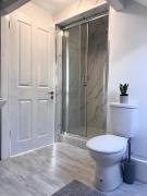 Top Newton Road Station