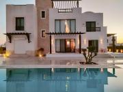 Ancient Sand villa at Elgouna with private heated pool
