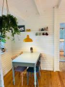 Tiny House Lindebo near by the Beach Tiny House Lindebo near by the Beach