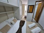 Flat 201 lindíssimo ao lado Shopping Flamboyant