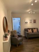 Best located Flat in Cheltenham and Free Parking Best located Flat in Cheltenham and Free Parking