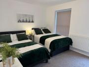 4-Bed Central London Home - Sleeps 8