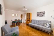 Saska Kępa Charming Apartment by BookingHost