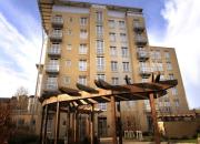 Reading Spacious Two Bedroom Apartment