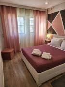 Ria Center Apartment - Left