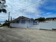 Refúgio na Praia de Laguna