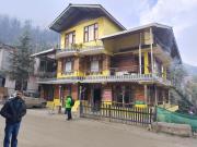 Undiscovered Mountains Hotel and Restaurant