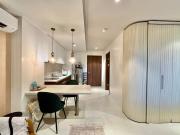 Cozy Apartment with Wifi, Balcony, Washer