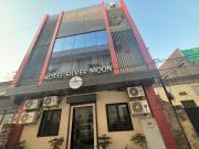 Hotel Silver Moon-200 meter Jaipur Junction