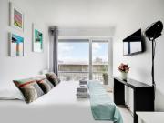 Bright studio with balcony - 2P- Eiffel Tower view