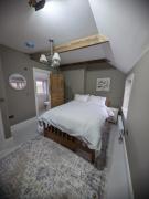 Top South Raynham