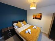 Four Bed Free Parking Four Bed Free Parking