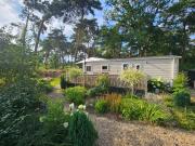 Luxe 4 persoons chalet op 5 sterren camping