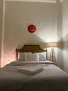 Luxury apartment with private balcony 1007