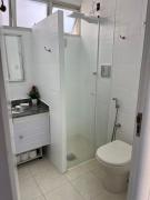 Apto Praia da Enseada 4 pessoas