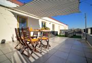 Apartamento con terraza con vistas al mar Apartamento con terraza con vistas al mar