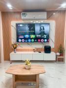 Rosie APT #1 -good for 20-30 people