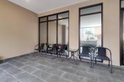 Urbanview Syariah Hotel Senen Jakarta