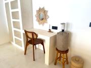 Sola - Modernes helles Zimmer 2