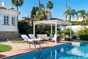 ViVi Homes - Casa Blanca - private pool - big garden - terras