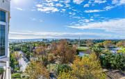 Gorgeous Apartment In Estepona